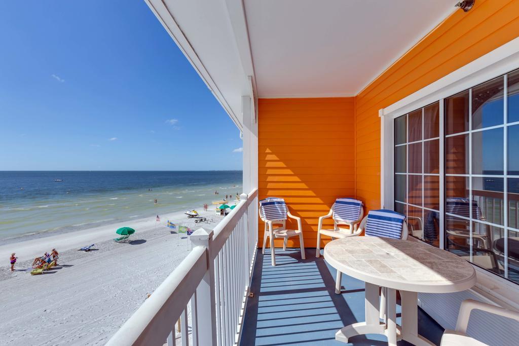 Pierview Hotel And Suites Fort Myers Beach Room photo